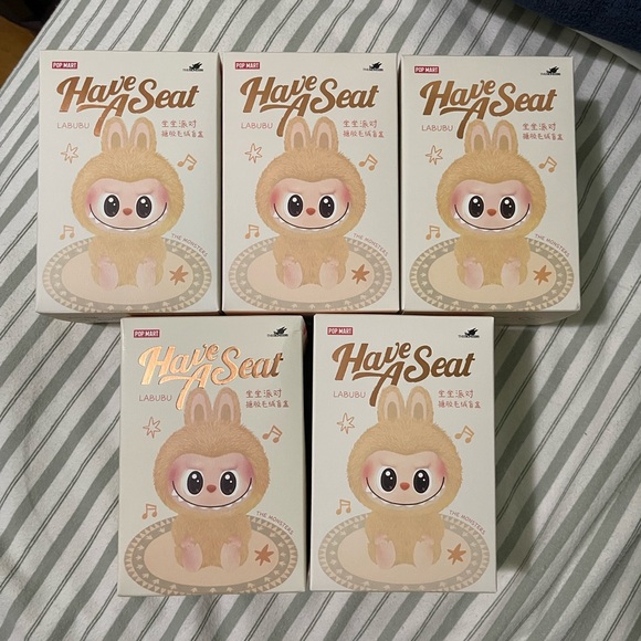 LABUBU Have A Seat Vinyl Plush Blind Box - Picture 2 of 6